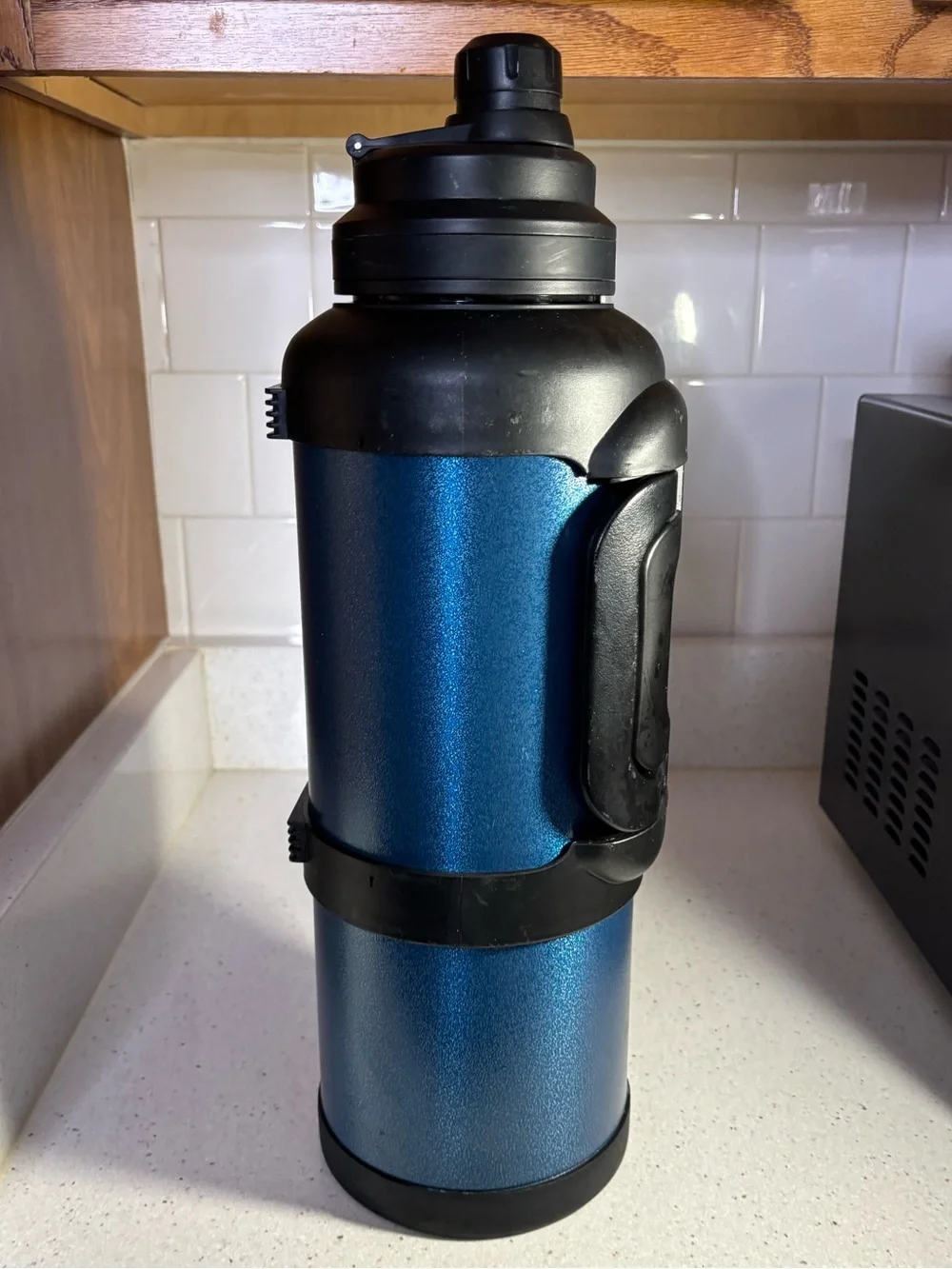 Manna Blue Insulated 1.05- Gallon Stainless Steel Insulated Water Jug